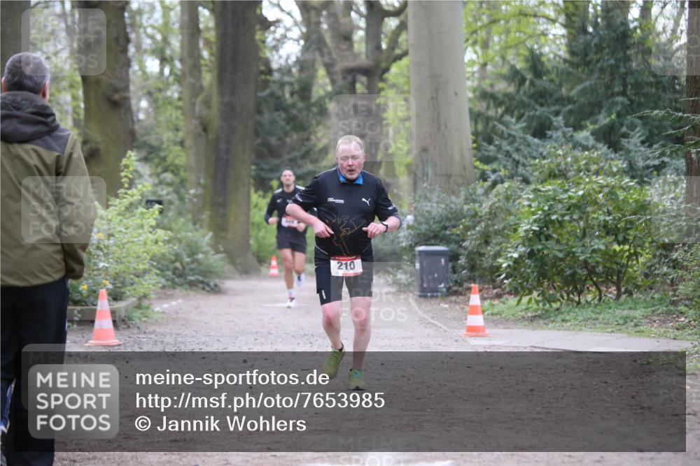 13.04.2025 - Hammer Lauf Jannik Wohlers http://msf.ph/oto/7653985 13.04.2025 10:37:26 Laufen 210 meine-sportfotos.de