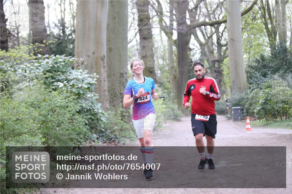 13.04.2025 - Hammer Lauf Jannik Wohlers http://msf.ph/oto/7654007 13.04.2025 10:37:17 Laufen 824, 1799 meine-sportfotos.de