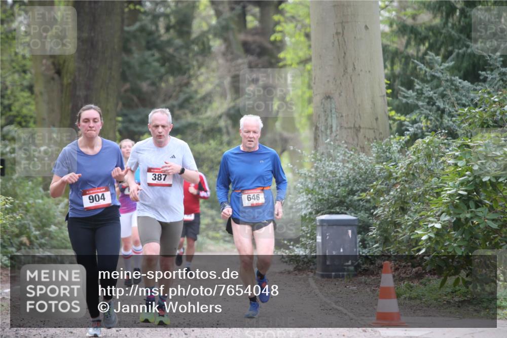 13.04.2025 - Hammer Lauf Jannik Wohlers http://msf.ph/oto/7654048 13.04.2025 10:37:09 Laufen 904, 387, 646 meine-sportfotos.de