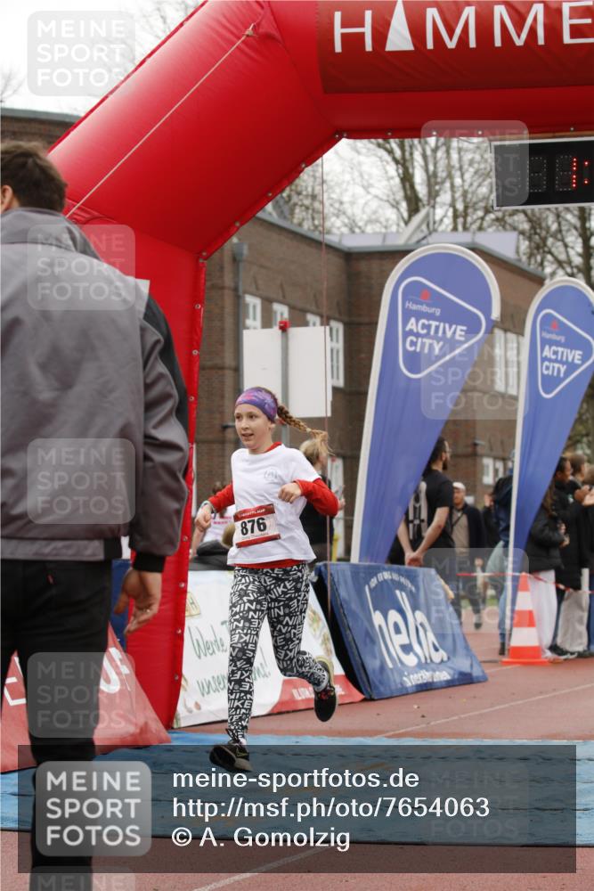 13.04.2025 - Hammer Lauf A. Gomolzig http://msf.ph/oto/7654063 13.04.2025 12:50:16 Ziel 576, 876, 997, 1203, 1298, 1561, 1579, 1901 meine-sportfotos.de