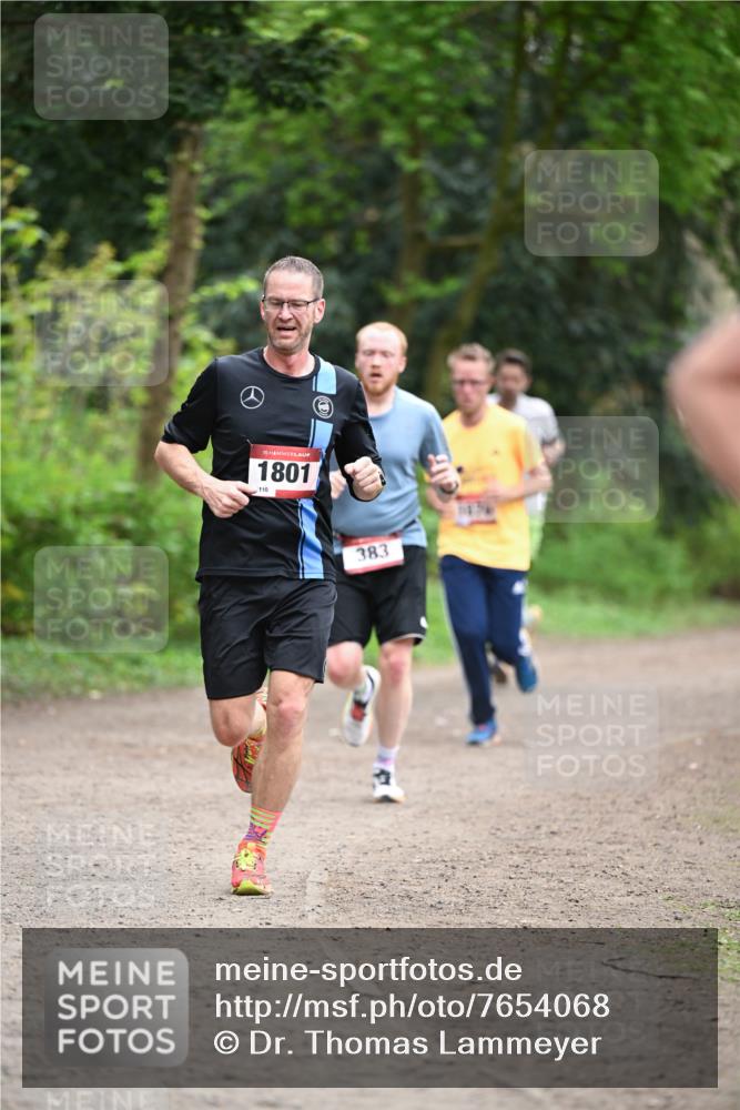 13.04.2025 - Hammer Lauf Dr. Thomas Lammeyer http://msf.ph/oto/7654068 13.04.2025 10:33:29 Laufen 15, 1801, 110, 383 meine-sportfotos.de
