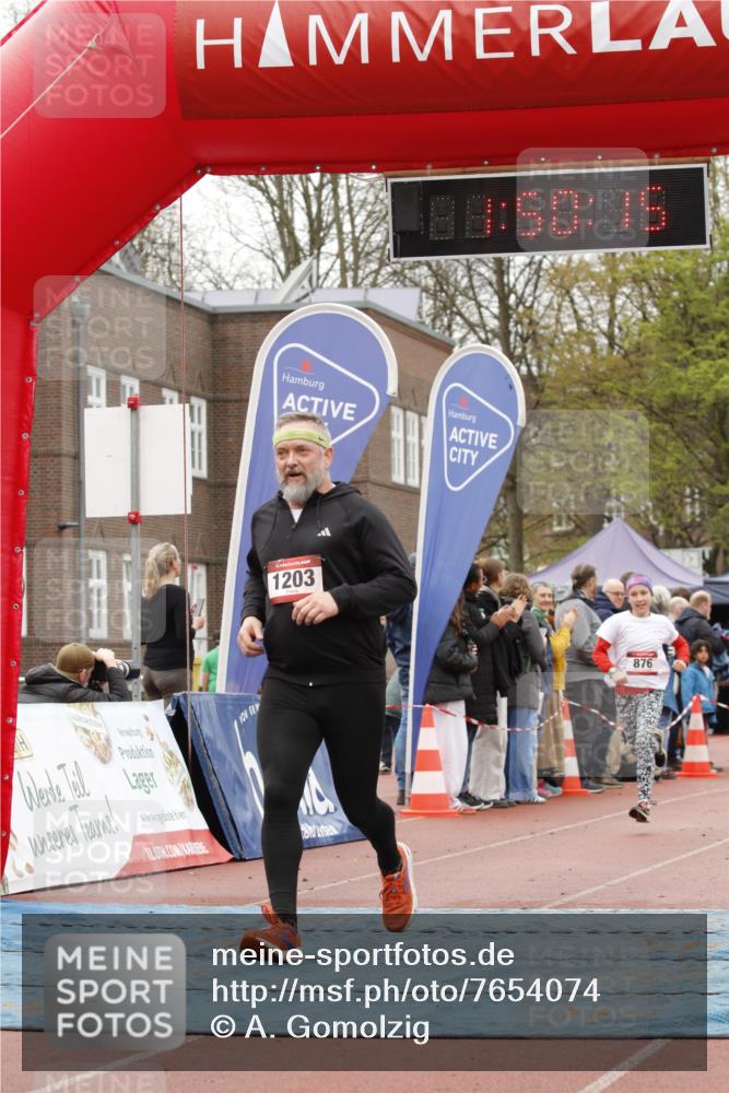 13.04.2025 - Hammer Lauf A. Gomolzig http://msf.ph/oto/7654074 13.04.2025 12:50:14 Ziel 576, 876, 997, 1203, 1298, 1561, 1579 meine-sportfotos.de