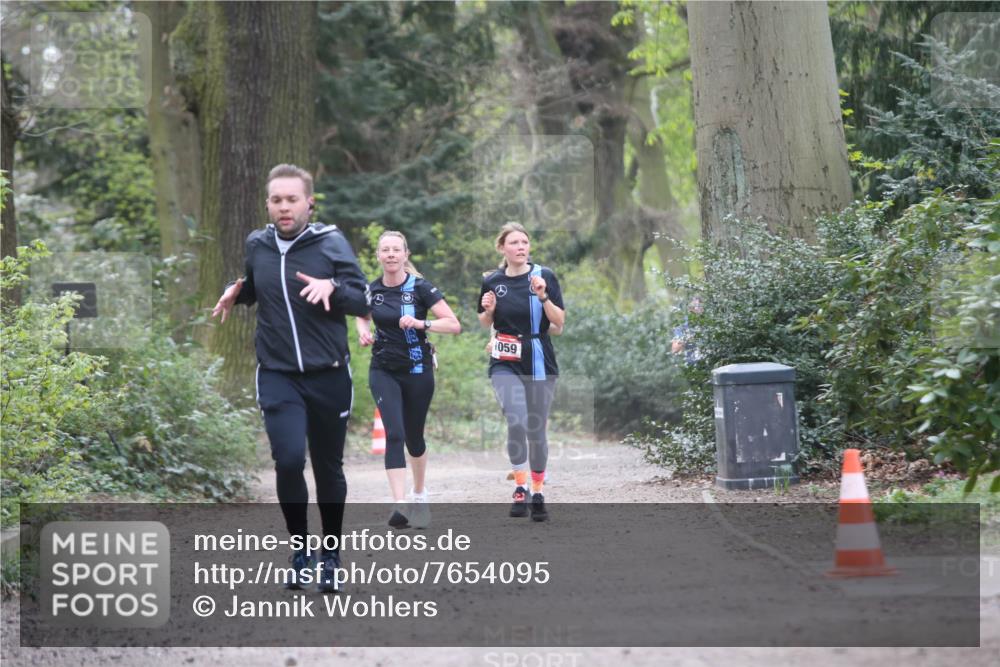 13.04.2025 - Hammer Lauf Jannik Wohlers http://msf.ph/oto/7654095 13.04.2025 10:36:55 Laufen 059 meine-sportfotos.de