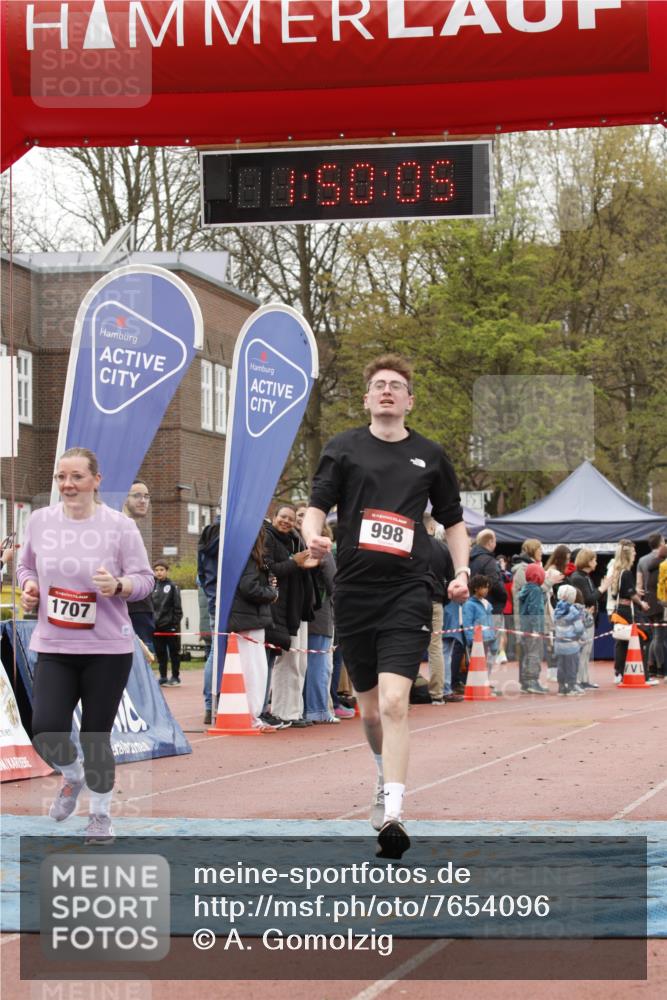13.04.2025 - Hammer Lauf A. Gomolzig http://msf.ph/oto/7654096 13.04.2025 12:50:03 Ziel 998, 1305, 1707 meine-sportfotos.de