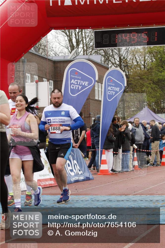 13.04.2025 - Hammer Lauf A. Gomolzig http://msf.ph/oto/7654106 13.04.2025 12:49:49 Ziel 193, 516, 662, 1181, 1888, 1911 meine-sportfotos.de