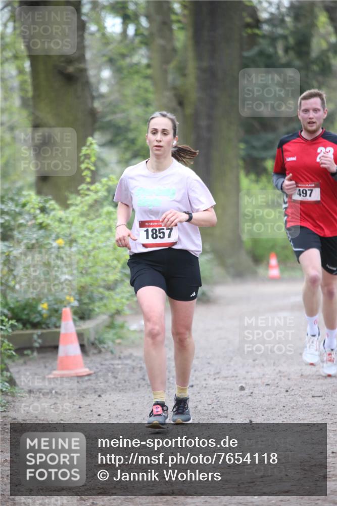 13.04.2025 - Hammer Lauf Jannik Wohlers http://msf.ph/oto/7654118 13.04.2025 10:36:46 Laufen 15, 1857, 497 meine-sportfotos.de