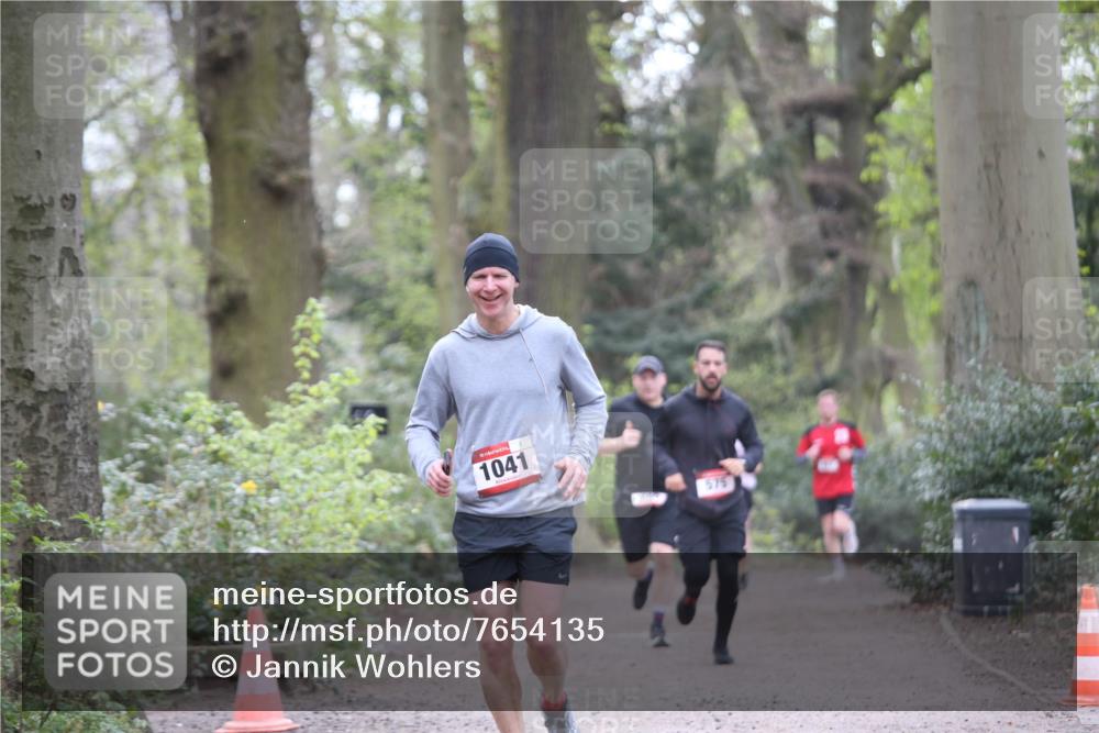 13.04.2025 - Hammer Lauf Jannik Wohlers http://msf.ph/oto/7654135 13.04.2025 10:36:36 Laufen 1041, 575 meine-sportfotos.de