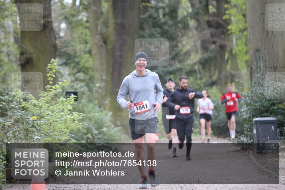 13.04.2025 - Hammer Lauf Jannik Wohlers http://msf.ph/oto/7654138 13.04.2025 10:36:35 Laufen 1041, 575 meine-sportfotos.de