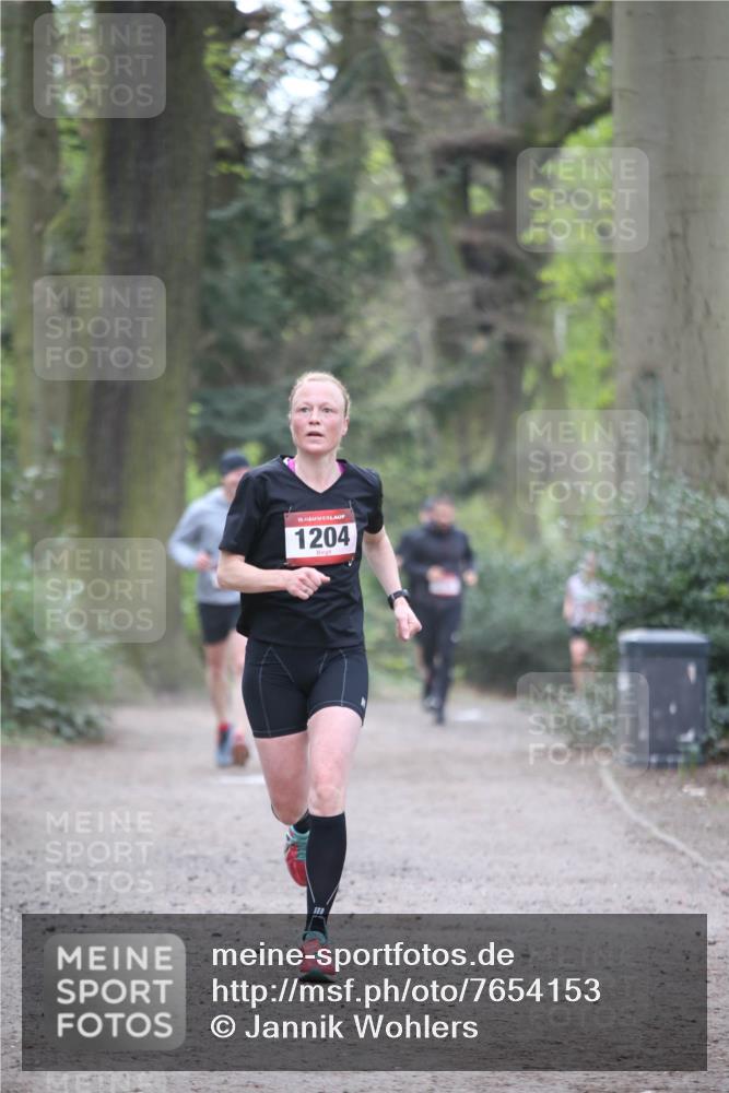 13.04.2025 - Hammer Lauf Jannik Wohlers http://msf.ph/oto/7654153 13.04.2025 10:36:31 Laufen 15, 1204 meine-sportfotos.de