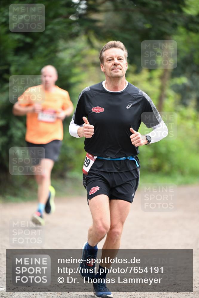13.04.2025 - Hammer Lauf Dr. Thomas Lammeyer http://msf.ph/oto/7654191 13.04.2025 10:33:49 Laufen 19 meine-sportfotos.de