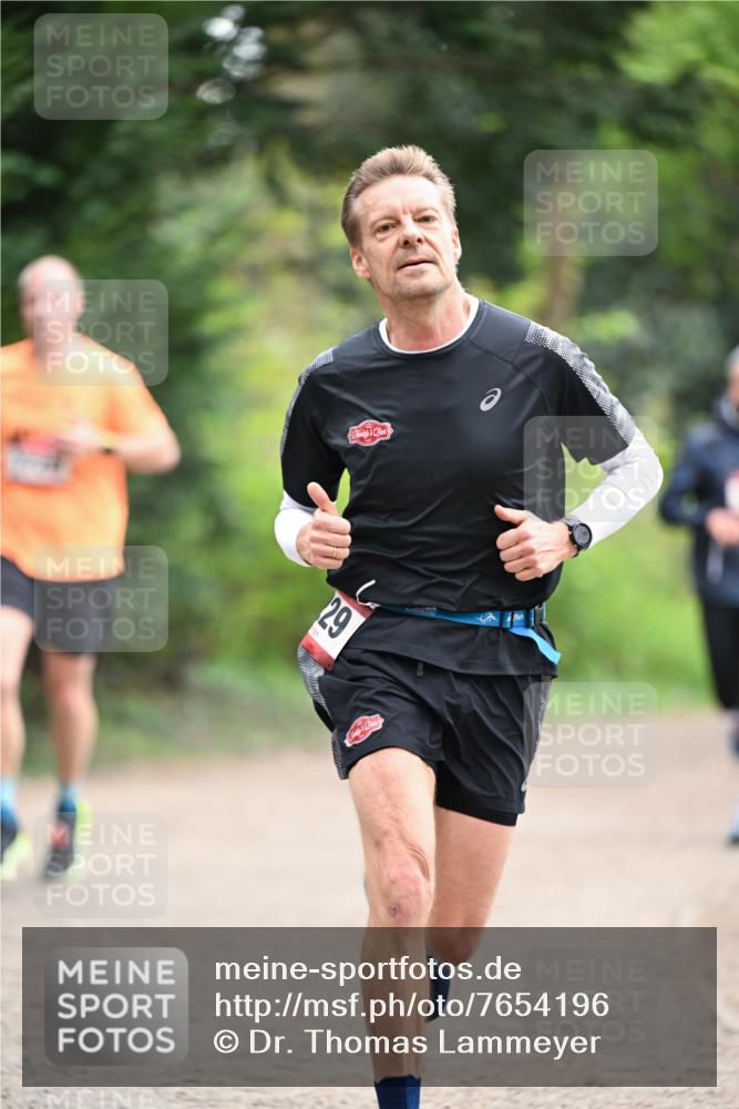 13.04.2025 - Hammer Lauf Dr. Thomas Lammeyer http://msf.ph/oto/7654196 13.04.2025 10:33:50 Laufen 29 meine-sportfotos.de