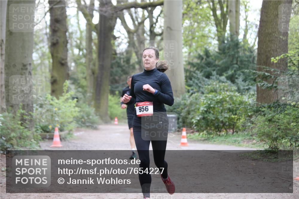 13.04.2025 - Hammer Lauf Jannik Wohlers http://msf.ph/oto/7654227 13.04.2025 10:36:04 Laufen 956 meine-sportfotos.de