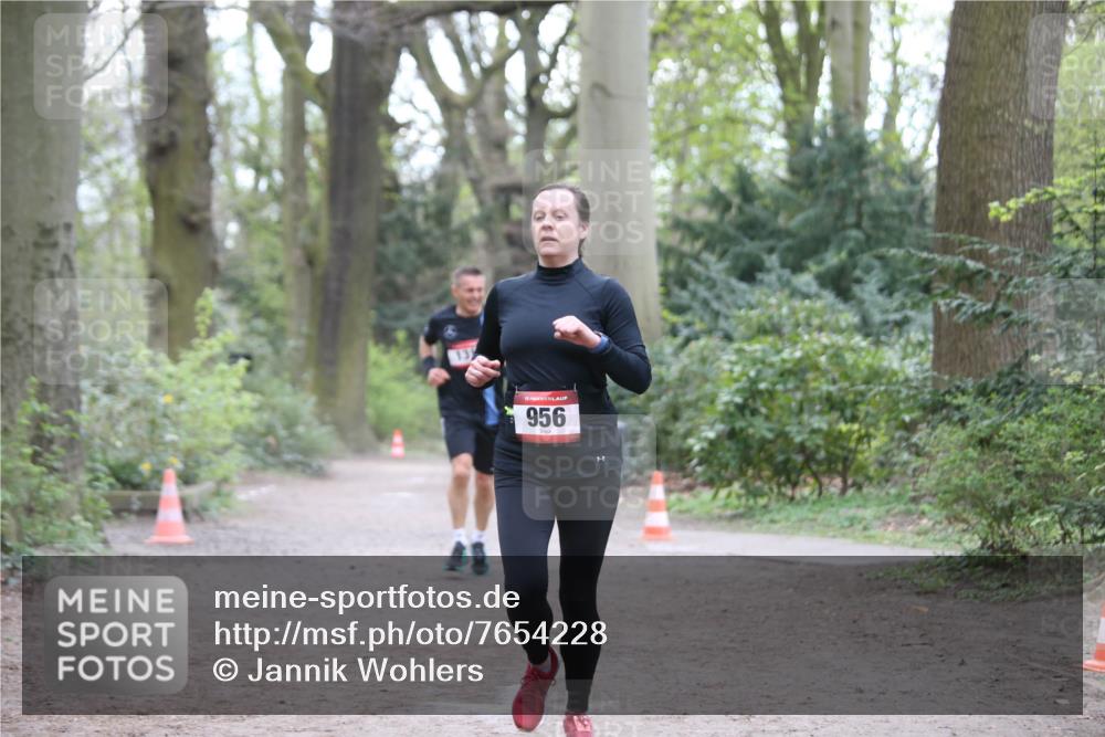 13.04.2025 - Hammer Lauf Jannik Wohlers http://msf.ph/oto/7654228 13.04.2025 10:36:03 Laufen 15, 956 meine-sportfotos.de