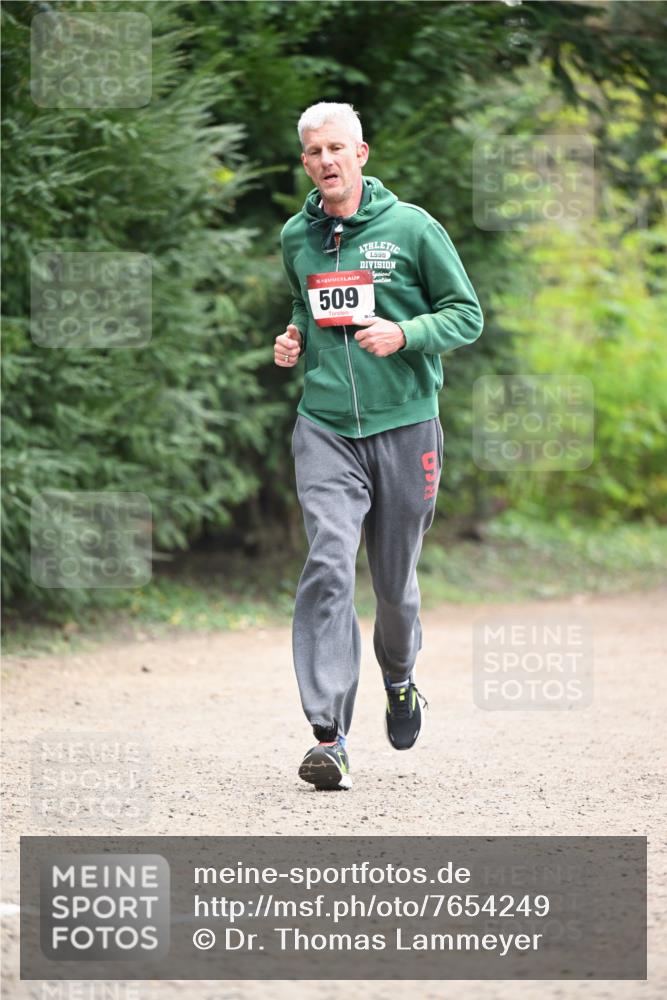 13.04.2025 - Hammer Lauf Dr. Thomas Lammeyer http://msf.ph/oto/7654249 13.04.2025 10:33:56 Laufen 15, 509, 596 meine-sportfotos.de