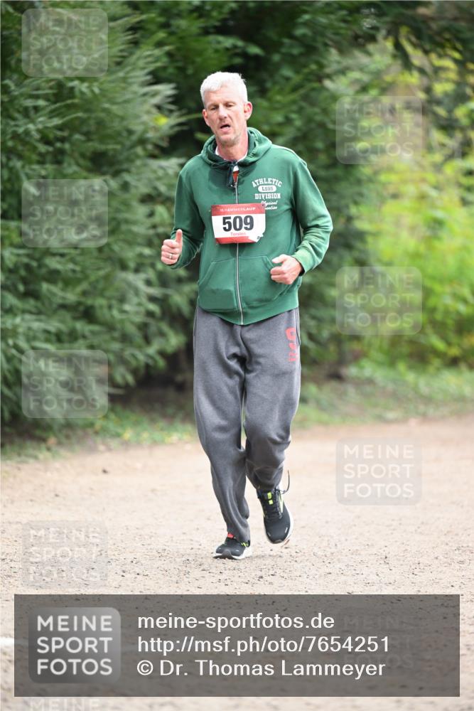 13.04.2025 - Hammer Lauf Dr. Thomas Lammeyer http://msf.ph/oto/7654251 13.04.2025 10:33:56 Laufen 15, 509, 596 meine-sportfotos.de