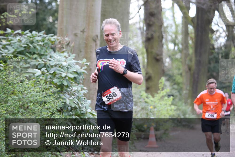 13.04.2025 - Hammer Lauf Jannik Wohlers http://msf.ph/oto/7654279 13.04.2025 10:35:54 Laufen 15, 356, 81, 249 meine-sportfotos.de