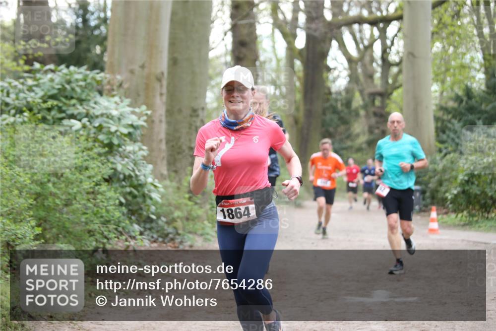 13.04.2025 - Hammer Lauf Jannik Wohlers http://msf.ph/oto/7654286 13.04.2025 10:35:52 Laufen 1864 meine-sportfotos.de