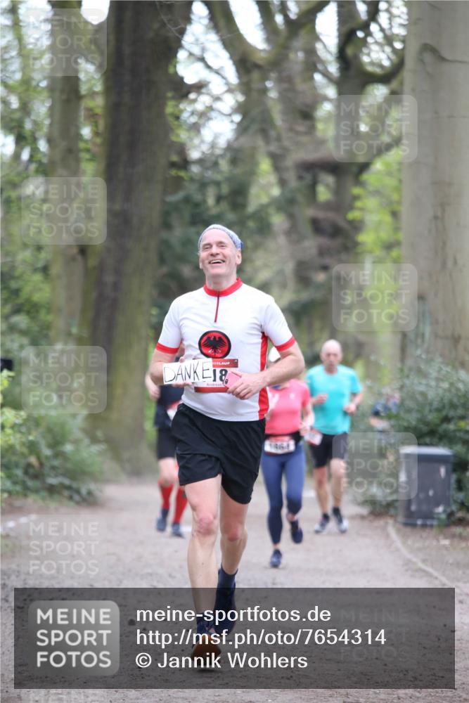 13.04.2025 - Hammer Lauf Jannik Wohlers http://msf.ph/oto/7654314 13.04.2025 10:35:47 Laufen 1464 meine-sportfotos.de