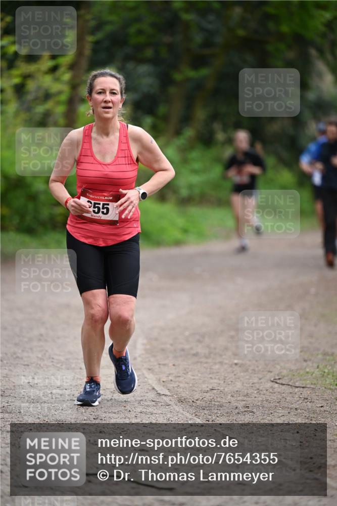 13.04.2025 - Hammer Lauf Dr. Thomas Lammeyer http://msf.ph/oto/7654355 13.04.2025 10:34:16 Laufen 15, 255 meine-sportfotos.de