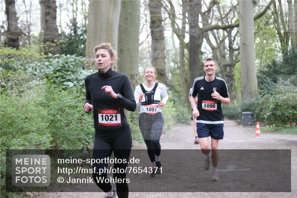 13.04.2025 - Hammer Lauf Jannik Wohlers http://msf.ph/oto/7654371 13.04.2025 10:35:11 Laufen 15, 1021, 1097, 15, 1096 meine-sportfotos.de