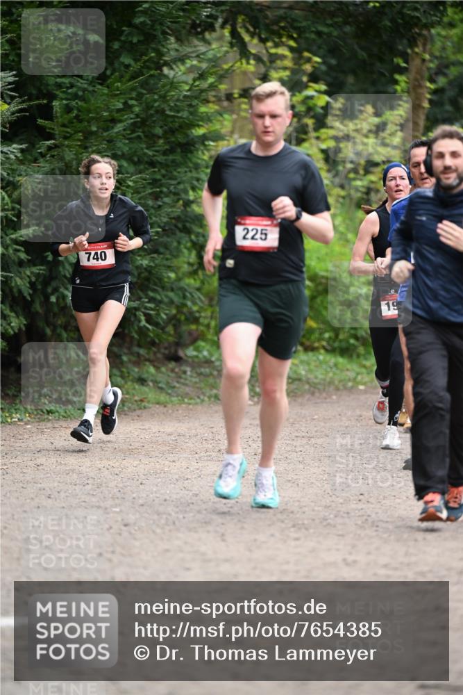 13.04.2025 - Hammer Lauf Dr. Thomas Lammeyer http://msf.ph/oto/7654385 13.04.2025 10:34:21 Laufen 740, 225, 19 meine-sportfotos.de