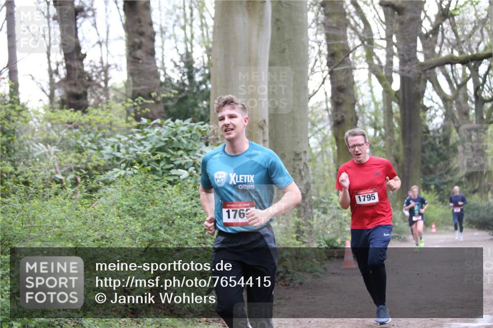 13.04.2025 - Hammer Lauf Jannik Wohlers http://msf.ph/oto/7654415 13.04.2025 10:34:53 Laufen 15, 176, 1795 meine-sportfotos.de