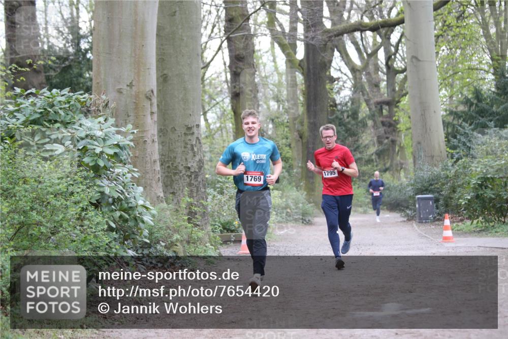 13.04.2025 - Hammer Lauf Jannik Wohlers http://msf.ph/oto/7654420 13.04.2025 10:34:51 Laufen 1769, 1795 meine-sportfotos.de