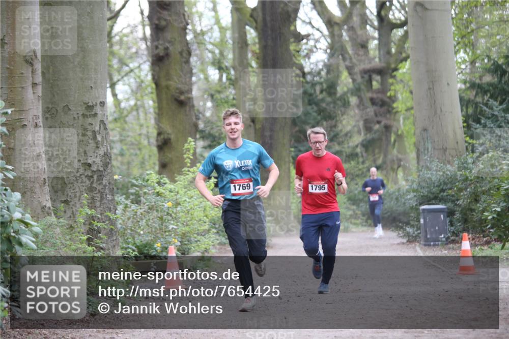 13.04.2025 - Hammer Lauf Jannik Wohlers http://msf.ph/oto/7654425 13.04.2025 10:34:50 Laufen 1769, 1795 meine-sportfotos.de