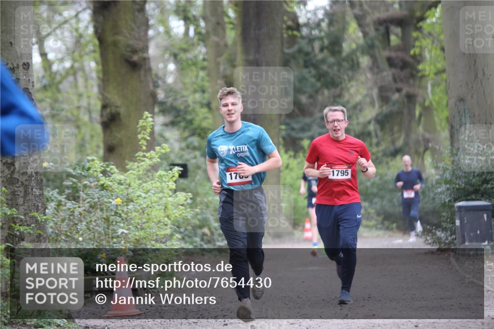 13.04.2025 - Hammer Lauf Jannik Wohlers http://msf.ph/oto/7654430 13.04.2025 10:34:49 Laufen 1765, 1795 meine-sportfotos.de