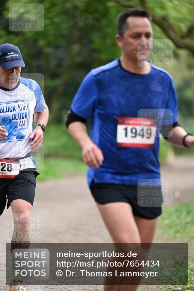 13.04.2025 - Hammer Lauf Dr. Thomas Lammeyer http://msf.ph/oto/7654434 13.04.2025 10:34:25 Laufen 28, 1949 meine-sportfotos.de