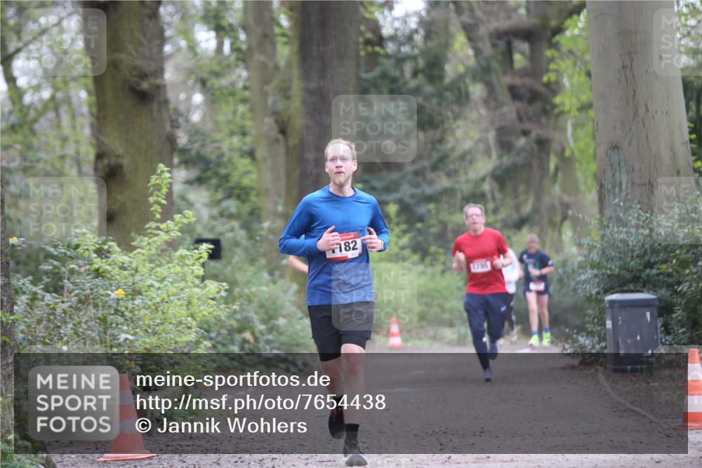 13.04.2025 - Hammer Lauf Jannik Wohlers http://msf.ph/oto/7654438 13.04.2025 10:34:45 Laufen 182, 1796 meine-sportfotos.de