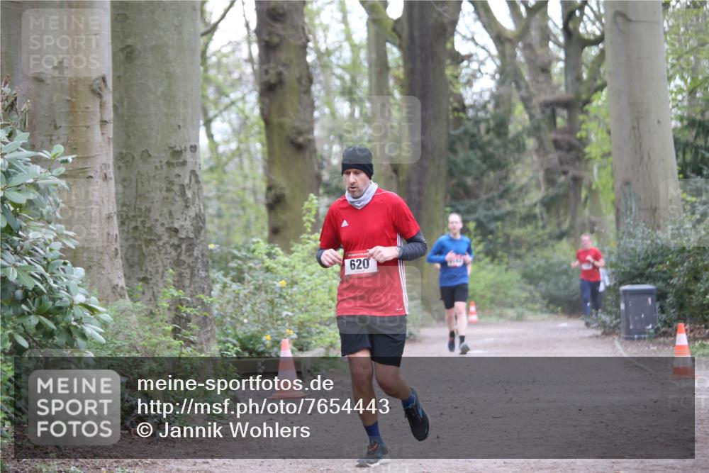13.04.2025 - Hammer Lauf Jannik Wohlers http://msf.ph/oto/7654443 13.04.2025 10:34:42 Laufen 620 meine-sportfotos.de