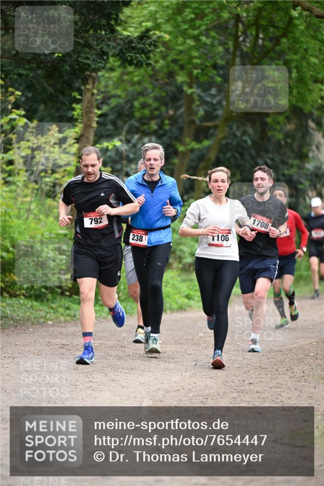 13.04.2025 - Hammer Lauf Dr. Thomas Lammeyer http://msf.ph/oto/7654447 13.04.2025 10:34:42 Laufen 792, 238, 106, 1708 meine-sportfotos.de