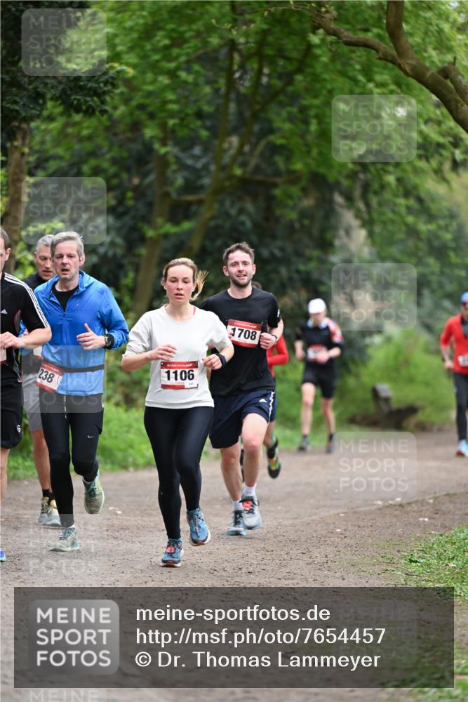 13.04.2025 - Hammer Lauf Dr. Thomas Lammeyer http://msf.ph/oto/7654457 13.04.2025 10:34:43 Laufen 238, 1106, 1708 meine-sportfotos.de