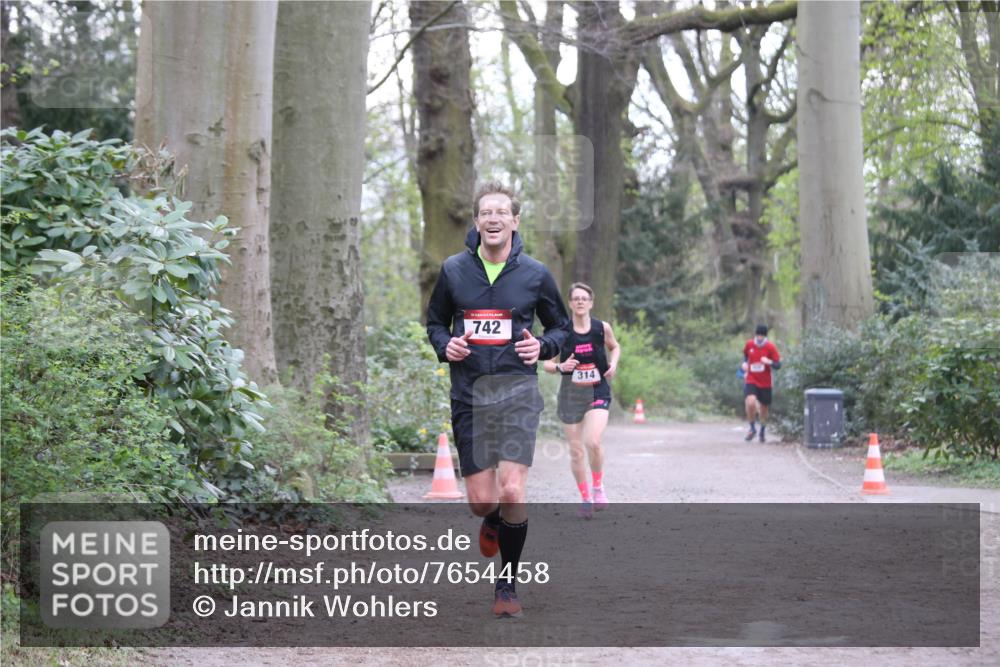 13.04.2025 - Hammer Lauf Jannik Wohlers http://msf.ph/oto/7654458 13.04.2025 10:34:34 Laufen 742, 314 meine-sportfotos.de