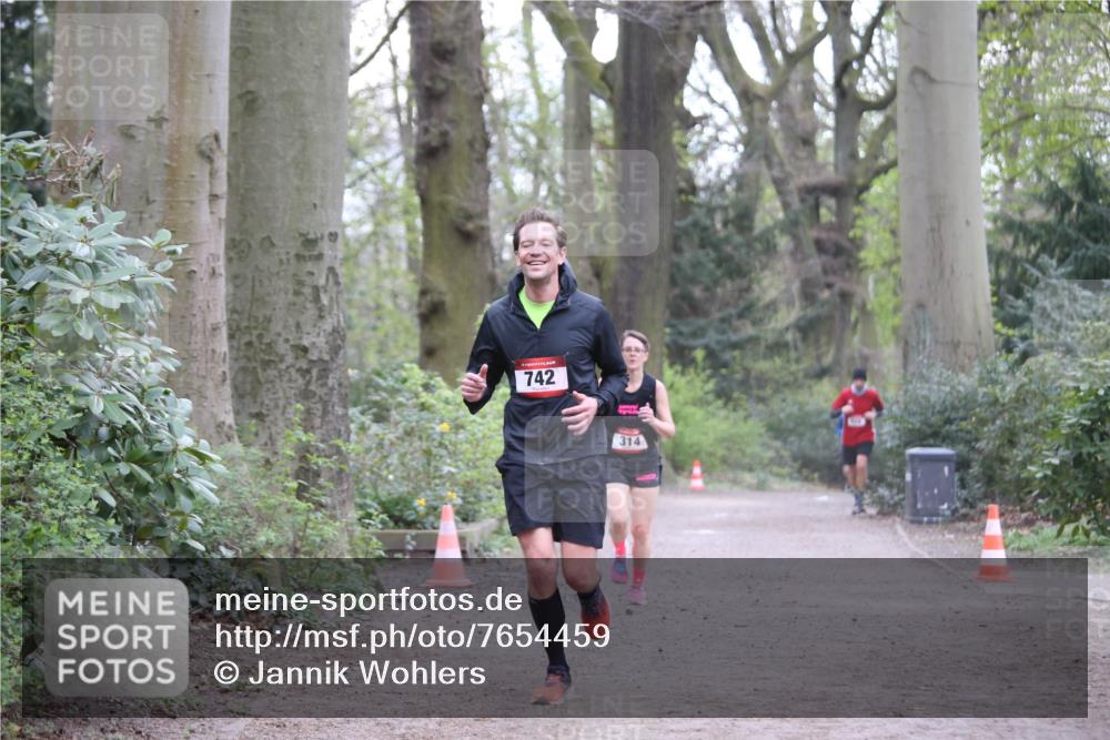 13.04.2025 - Hammer Lauf Jannik Wohlers http://msf.ph/oto/7654459 13.04.2025 10:34:33 Laufen 742, 314 meine-sportfotos.de