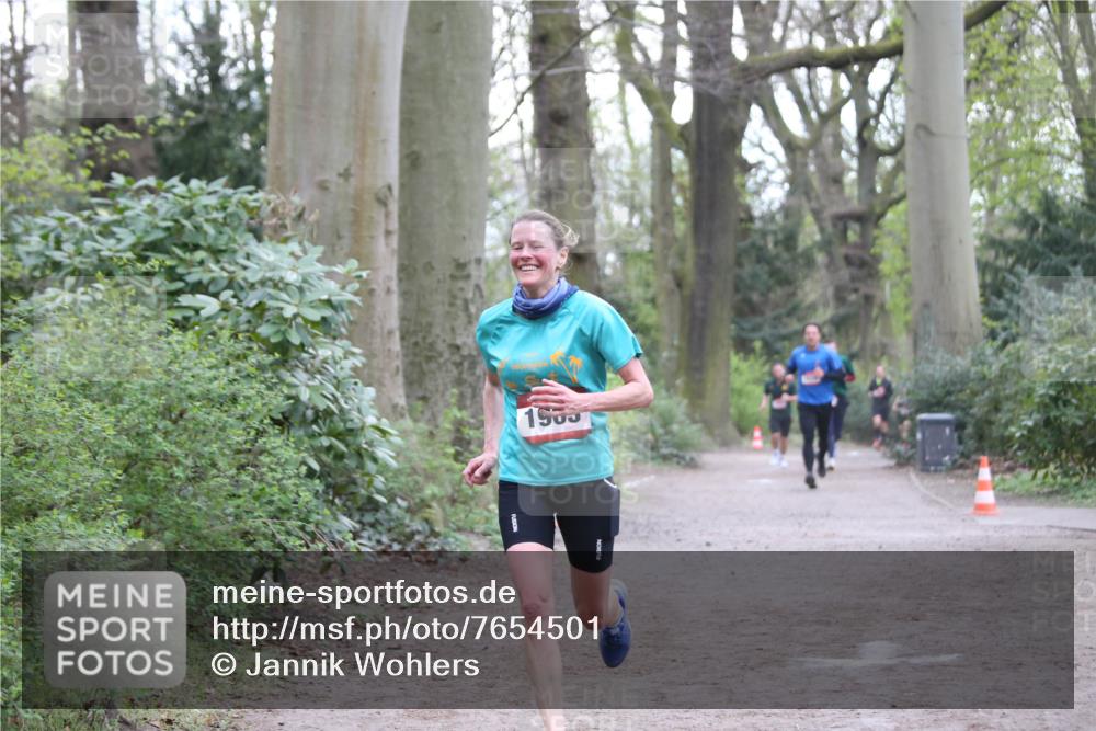 13.04.2025 - Hammer Lauf Jannik Wohlers http://msf.ph/oto/7654501 13.04.2025 10:34:20 Laufen 1985 meine-sportfotos.de