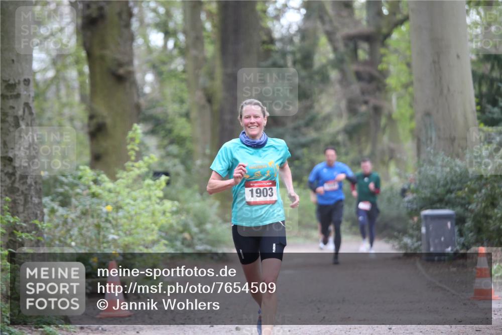 13.04.2025 - Hammer Lauf Jannik Wohlers http://msf.ph/oto/7654509 13.04.2025 10:34:18 Laufen 15, 1903 meine-sportfotos.de