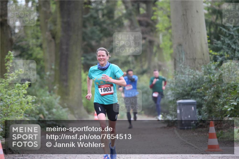 13.04.2025 - Hammer Lauf Jannik Wohlers http://msf.ph/oto/7654513 13.04.2025 10:34:17 Laufen 15, 1903 meine-sportfotos.de