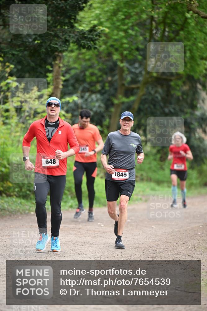 13.04.2025 - Hammer Lauf Dr. Thomas Lammeyer http://msf.ph/oto/7654539 13.04.2025 10:34:50 Laufen 648, 1849 meine-sportfotos.de