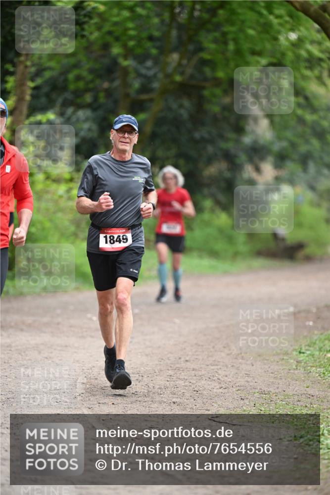 13.04.2025 - Hammer Lauf Dr. Thomas Lammeyer http://msf.ph/oto/7654556 13.04.2025 10:34:51 Laufen 1849 meine-sportfotos.de