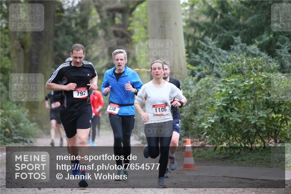 13.04.2025 - Hammer Lauf Jannik Wohlers http://msf.ph/oto/7654577 13.04.2025 10:33:57 Laufen 15, 792, 238, 1106 meine-sportfotos.de