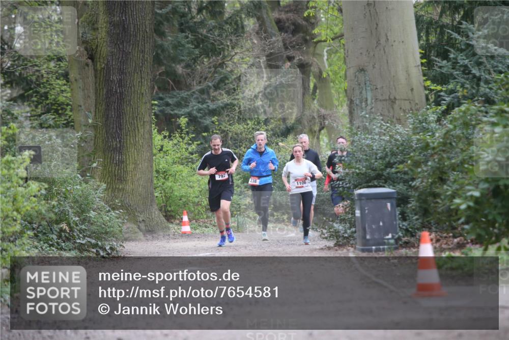 13.04.2025 - Hammer Lauf Jannik Wohlers http://msf.ph/oto/7654581 13.04.2025 10:33:50 Laufen 792, 238, 1106 meine-sportfotos.de