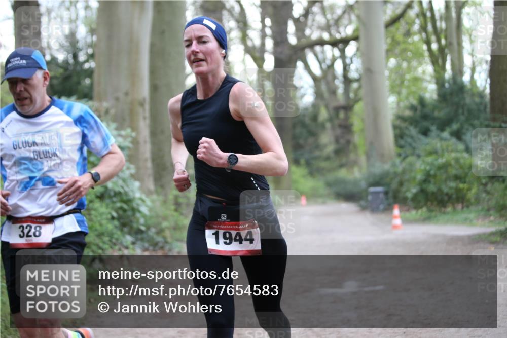13.04.2025 - Hammer Lauf Jannik Wohlers http://msf.ph/oto/7654583 13.04.2025 10:33:39 Laufen 328, 15, 1944 meine-sportfotos.de