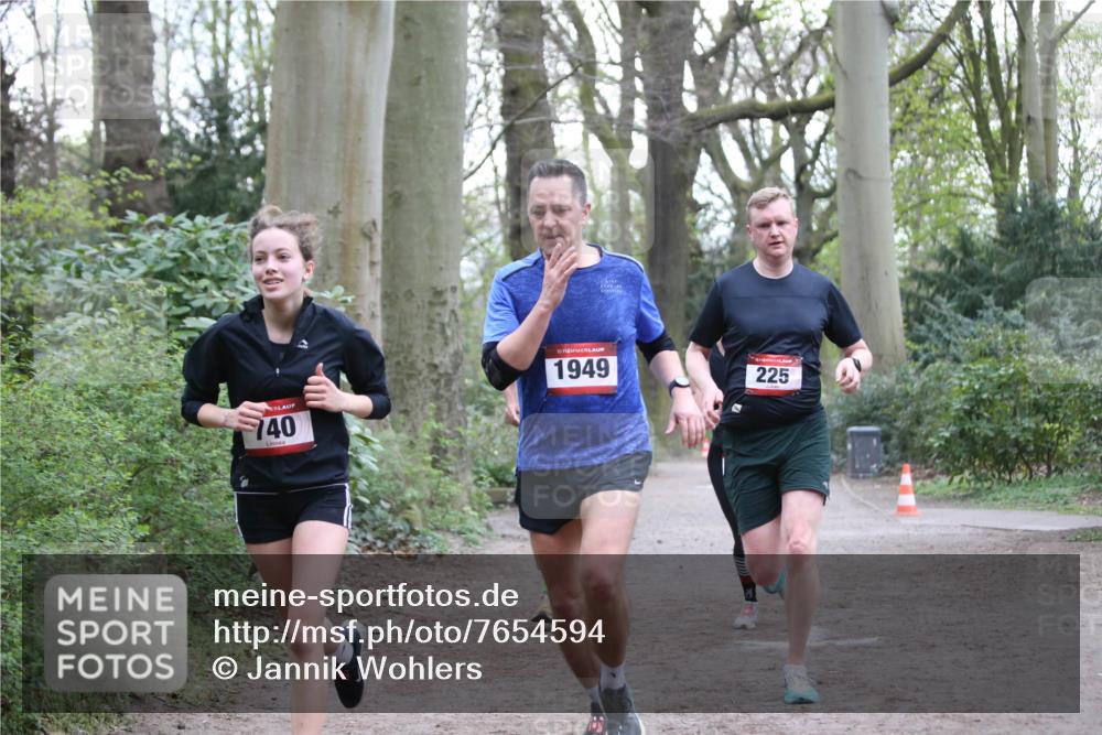 13.04.2025 - Hammer Lauf Jannik Wohlers http://msf.ph/oto/7654594 13.04.2025 10:33:37 Laufen 740, 15, 1949, 225 meine-sportfotos.de