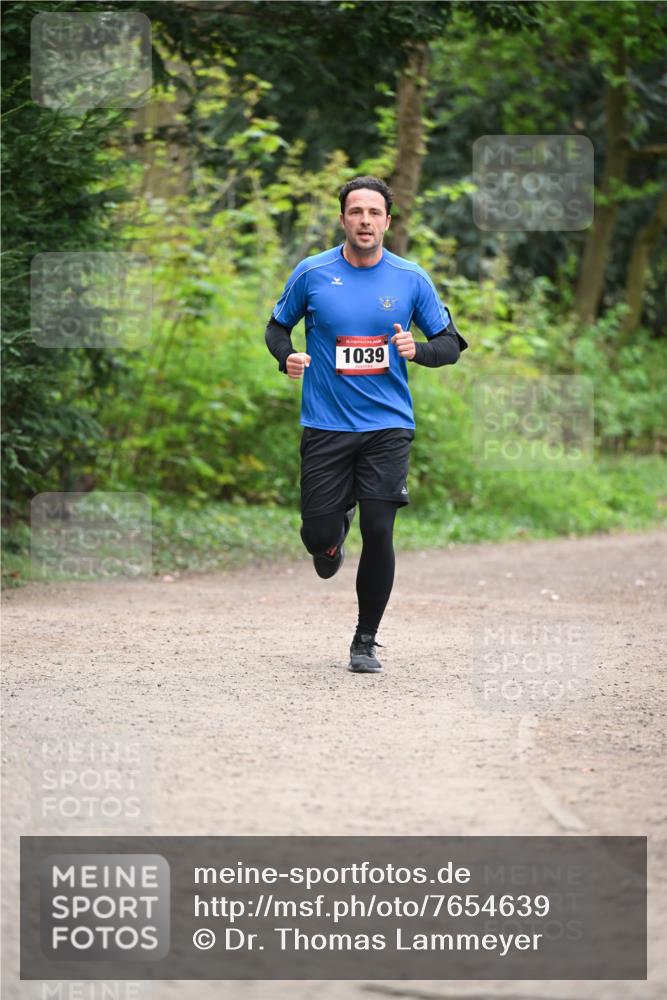 13.04.2025 - Hammer Lauf Dr. Thomas Lammeyer http://msf.ph/oto/7654639 13.04.2025 10:35:08 Laufen 1039 meine-sportfotos.de