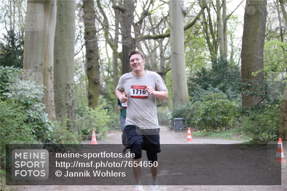 13.04.2025 - Hammer Lauf Jannik Wohlers http://msf.ph/oto/7654650 13.04.2025 10:33:08 Laufen 509, 15, 1716 meine-sportfotos.de