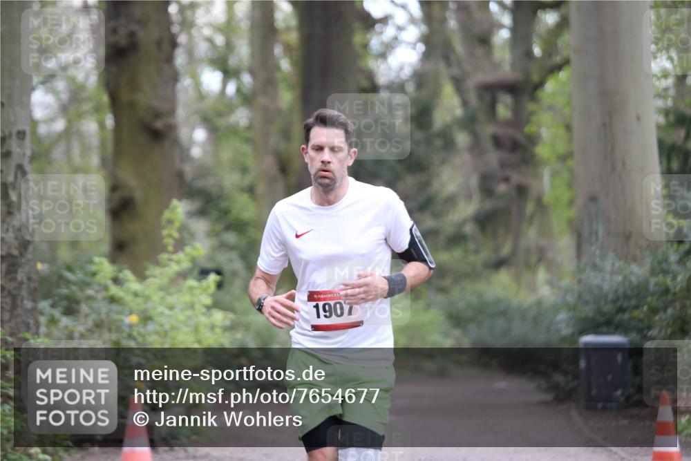 13.04.2025 - Hammer Lauf Jannik Wohlers http://msf.ph/oto/7654677 13.04.2025 10:32:49 Laufen 15, 1907 meine-sportfotos.de