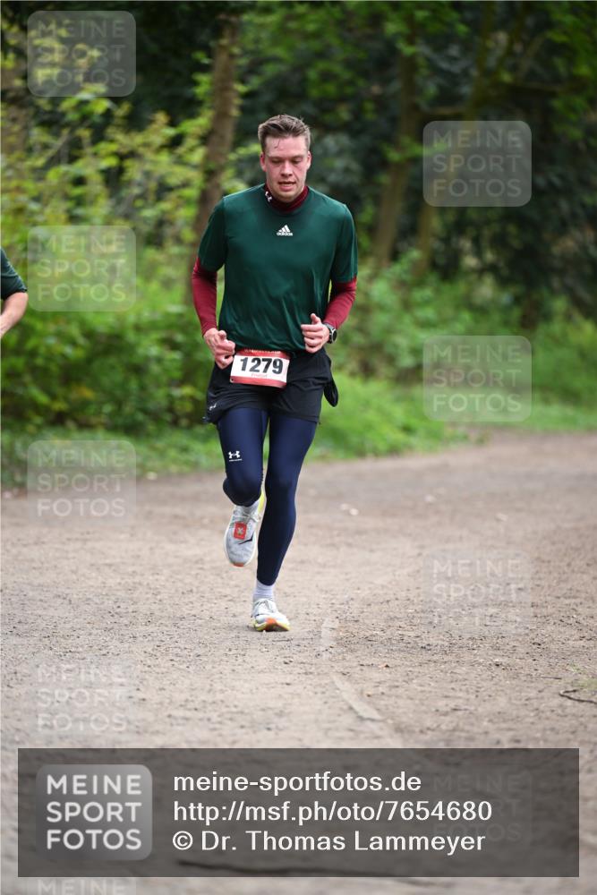 13.04.2025 - Hammer Lauf Dr. Thomas Lammeyer http://msf.ph/oto/7654680 13.04.2025 10:35:14 Laufen 1279 meine-sportfotos.de