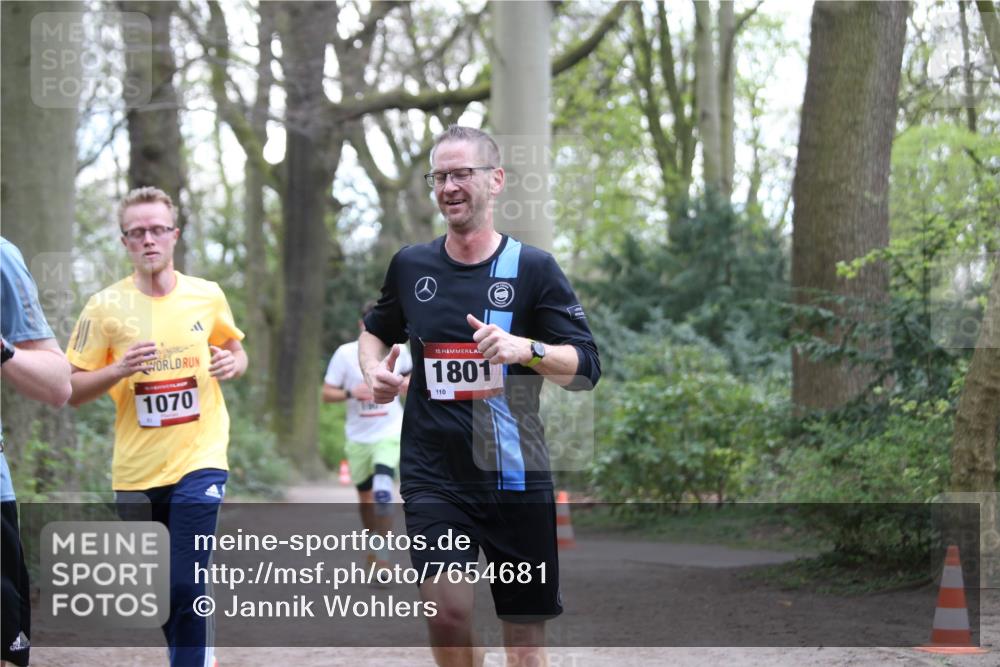 13.04.2025 - Hammer Lauf Jannik Wohlers http://msf.ph/oto/7654681 13.04.2025 10:32:47 Laufen 1070, 15, 1801, 110 meine-sportfotos.de